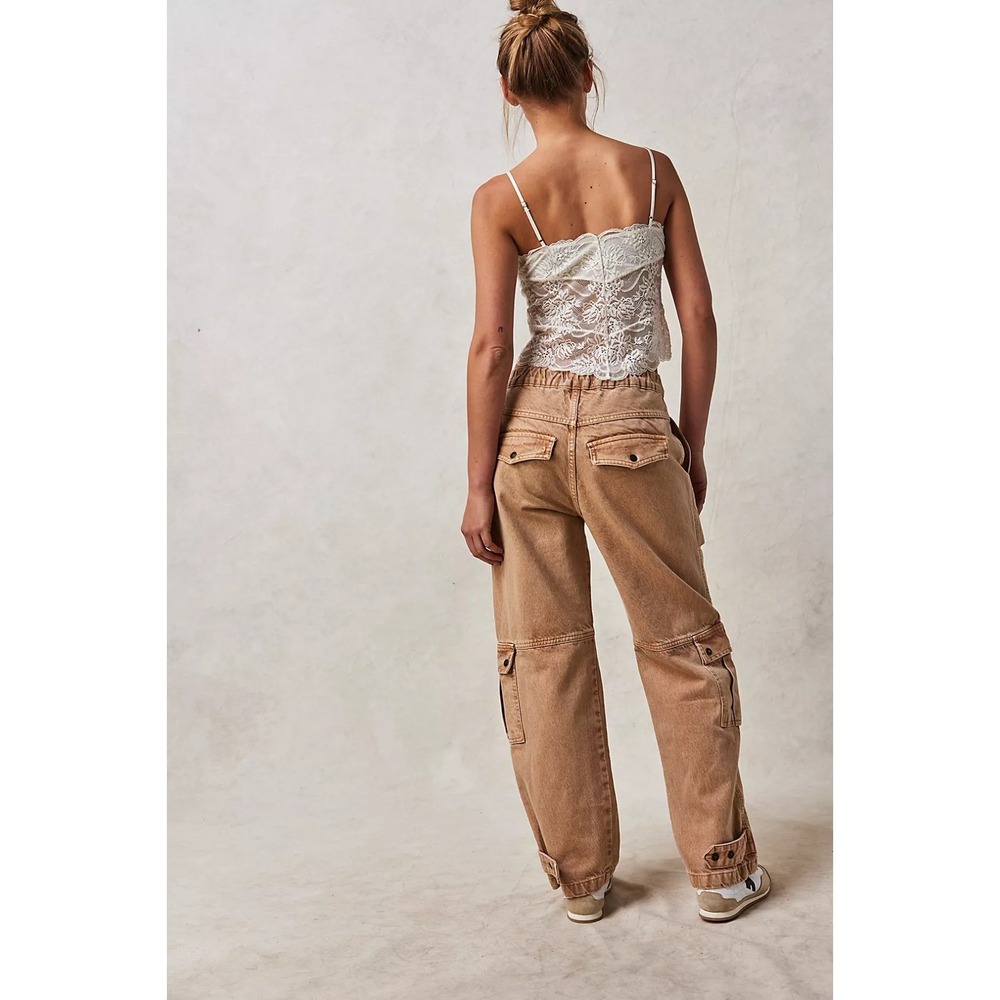 NWOT We The Free Marx Slouchy Cargo Jeans Size 27 Tan 29X28 - Picture 3 of 16